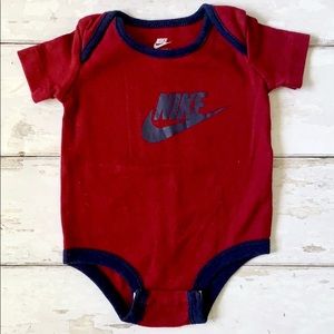 Nike Baby Onesie Red Navy Maroon 0-3 months Bodysuit 0-3m Unisex Baby Boy